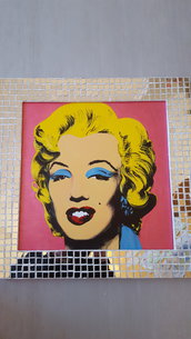 Quadro Marilyn monroe fatto a mano con acrilici e cornice mosaico specchiata 