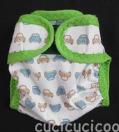 pannolino a tasca S lavabile (maggiolini e scimmie con bordo verde chiaro)