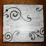 Scatola in legno quadrata dipinta a mano