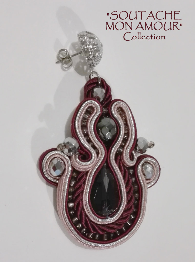 Orecchini bordeaux con rifiniture col. argento - Collezione "Souta