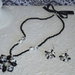 parure collana + orecchini bianca e nera con perle di ceramica