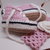 Set scarpine sportive + fascia per capelli con fiore  bianco rosa, idea regalo.