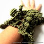 Bracciale "military chic" - realizzato a crochet in puro cotone - SPESE DI SPEDIZIONE GRATIS