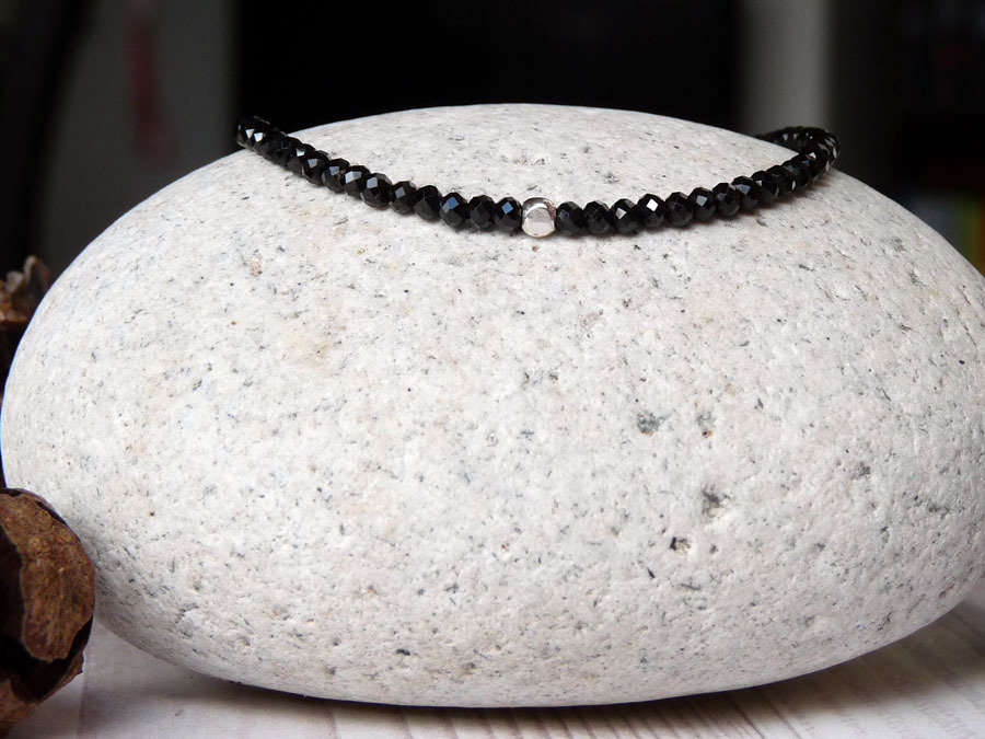 Bracciale a 2 fili, rosarietto spinello nero, tormaline