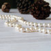 Collana classica di perle bianche, annodate in pura seta, realizzata a mano. Regalo per la sposa. *Spedizione gratuita*