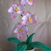 orchidea sfumata all'uncinetto 