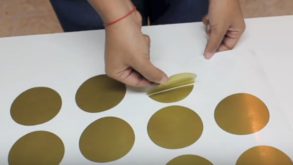 Adesivi Murali Pois Per Bambini - 70 Pezzi Vinile Removibile | Effetto Carta Da Parati Rosa - Foto 4