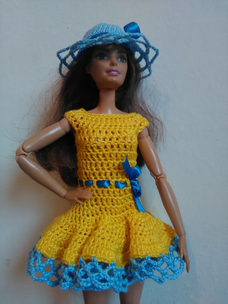Vestito e cappello da Barbie - Per la casa e per te - Bambole e pu