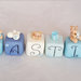 Cake topper cubi con orsetti in scala di blu Sebastiano - 10 cubi 10 lettere 