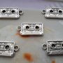 5 charms ciondoli 'Cassette musicali' argento tibetano,