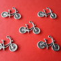 5 charms ciondoli 'Biciclette' argento tibetano