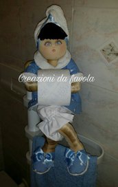 Bambola portarotolo azzurra e bianca