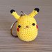 Pikachu amigurumi portachiavi, fatto a mano all'uncinetto