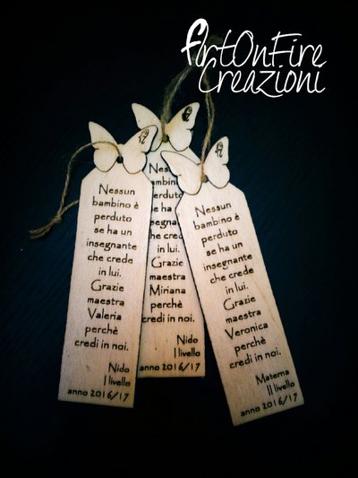 Segnalibri in legno personalizzati con scritta dedica regalo
