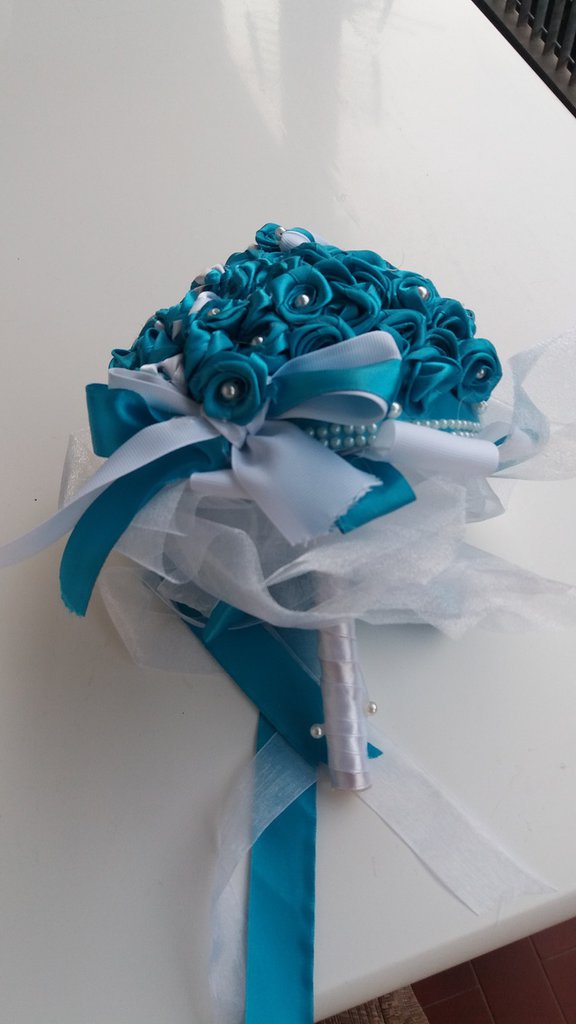 Bouquet Matrimonio Romantico Damigelle D'onore Boquet Fiori Matrimonio Fatto A Mano Bellissimi Fiori Artificiali Bouquet Da Sposa Per Matrimonio Compleanno Decorazioni Per Feste In Casa,C (A) (BB - Foto 3