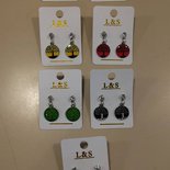 Orecchini a forma di albero di Natale con perline e strass
