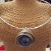Collana girocollo in alluminio battuto con perla artigianale in ceramica greca