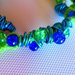 bracciale pizzo verde e filo metallico verde e blu con perline