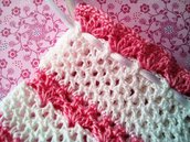 Sacchetto portasapone bianco e rosa, bomboniera per neonata fatto a mano