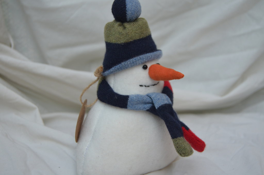 Pupazzo Di Neve Di Natale Illustrazione Vettoriale. Illustrazione Di