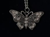 Ciondolo argento antico farfalla nichel free..in omaggio ciondolo con iniziale del nome o segno zodiacale