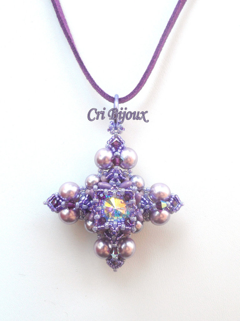 Ciondolo Viola - Gioielli - Ciondoli - Di ESSENZIA | Su