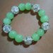 bracciale con perle grandi color verde acqua e trasparenti in vetro crackle 