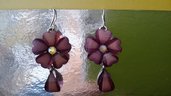 Orecchini pendenti a fiore vetro colore viola
