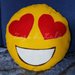 Cuscino Faccina Smile Emoji Emoticon Occhi Cuore Love Amore Peluche Pannolenci