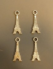 4 Piccole Tours Eiffel