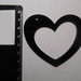 Outlet - ciondolo cuore forato in plexiglass nero