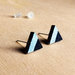 Orecchini Triangoli nero e argento, orecchini a lobo, orecchini in legno, orecchini geometrici, orecchini minimalisti, orecchini astratti