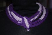 collana di lana viola