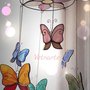 Acchiappasogni con farfalle variopinte realizzato in vetro